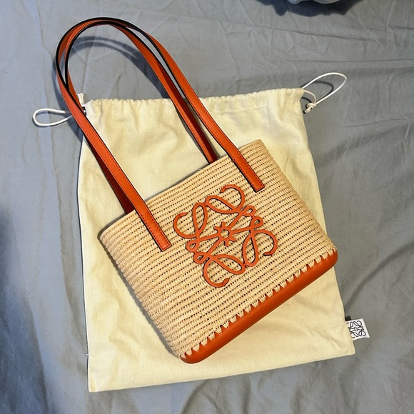 Loewe Handbags - Loewe Raffia beach summer Bag 🍊 🐚